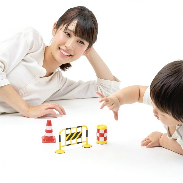 Mini Traffic Signs Set OFFIGAM ABS Educational Road Sign Kit for Kids-3